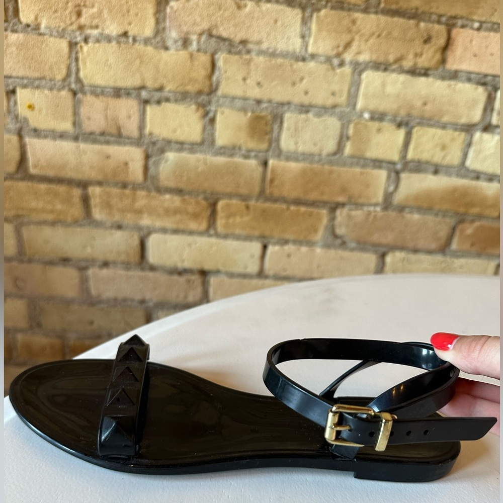 Banana Republic black jelly sandals